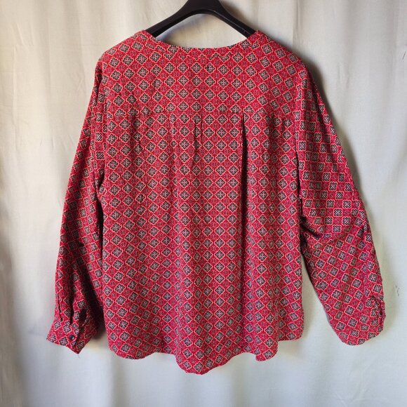 Liz Claiborne Career Red/Black/White Geo Long and 3/4 Sleeve Blouse size 3x - Picture 8 of 10
